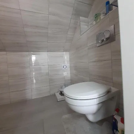 Apartmanhouse4you * Gyenesdiás