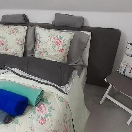Apartmanhouse4you Gyenesdiás