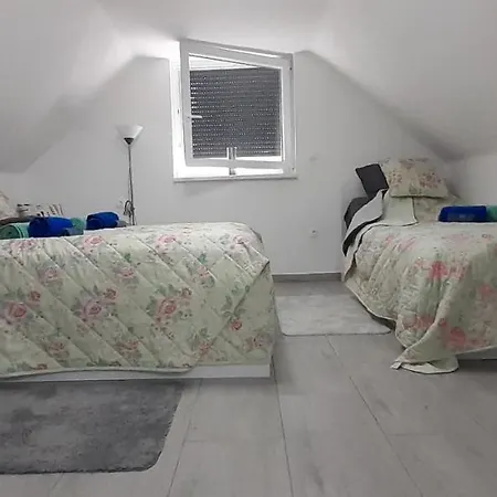 Apartmanhouse4you *